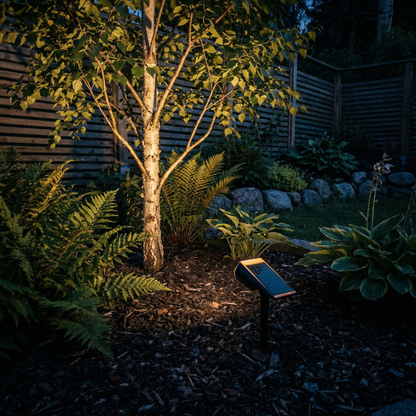 Terra – Solar Garden Spotlight